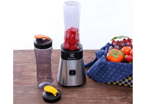 Máy xay sinh tố Electrolux EMB3025