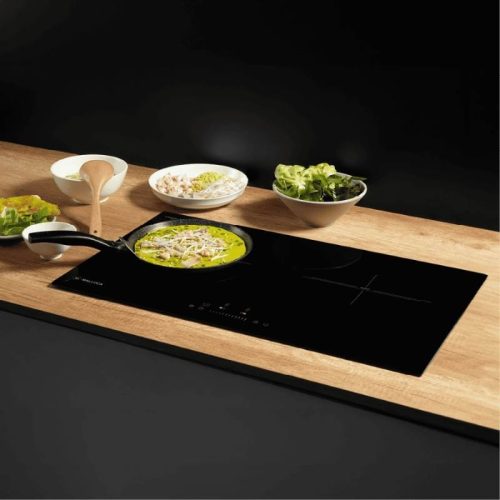 hinh anh bep hong ngoai malloca mh732rn